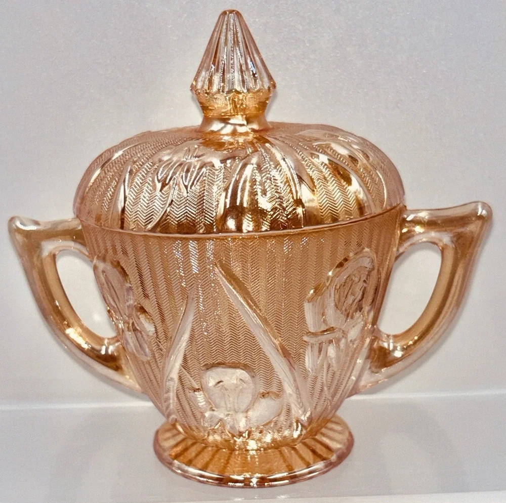 Jeanette Glass IRIS & HERRINGBONE Marigold Iridescent Footed Sugar Bowl Lid EUC